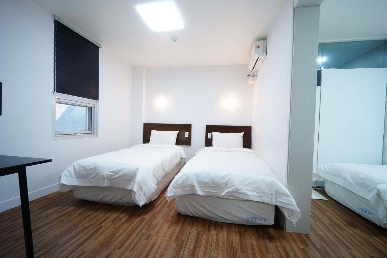 Ekonomy Haeundae Hostel Busan Luaran gambar